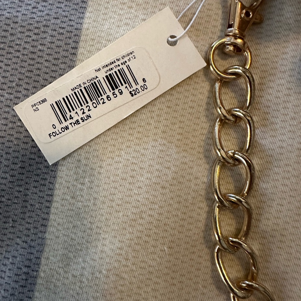 Brand New with Tags-Mia’s Mirror Follow the Sun purse - Picture 2 of 6